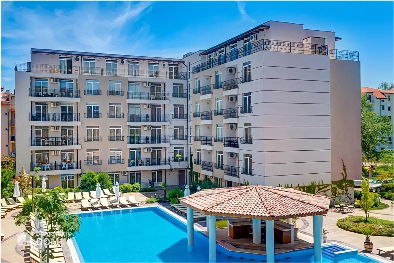 Studio Dans Complexe Proche De La Mer, Sunny Beach Exterior foto